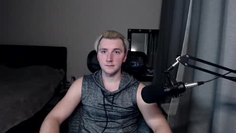 Elvin Vaenight online show from October 14, 2025, 12:22 am