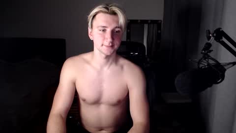 Elvin Vaenight online show from November 1, 2025, 6:21 pm