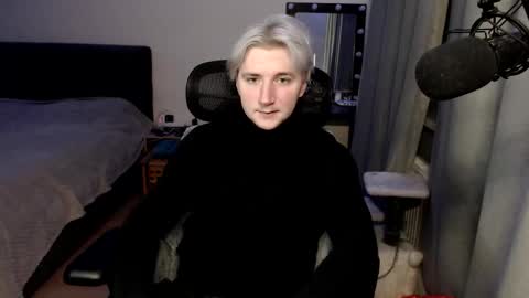 Elvin Vaenight online show from November 16, 2025, 12:05 am