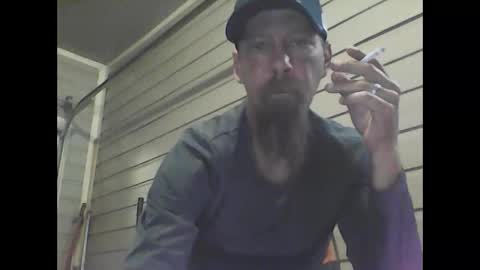 Snapshot of elwooood7 chatting on December 27, 2024, 12:34 pm elwooood7 online show from December 27, 2024, 12:34 pm