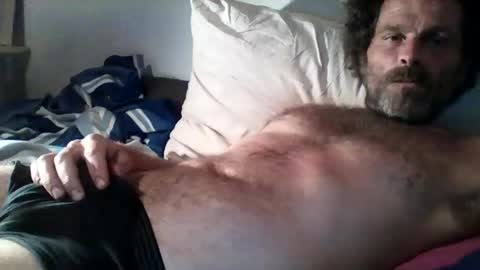 Snapshot of elyjahoye chatting on September 17, 2025, 10:55 pm elyjahoye online show from September 17, 2025, 10:55 pm