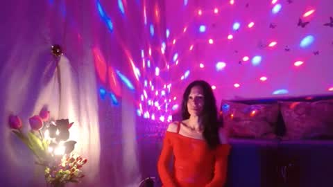 Snapshot of elysasun chatting on July 17, 2026, 9:08 pm Elisa online show from July 17, 2026, 9:08 pm