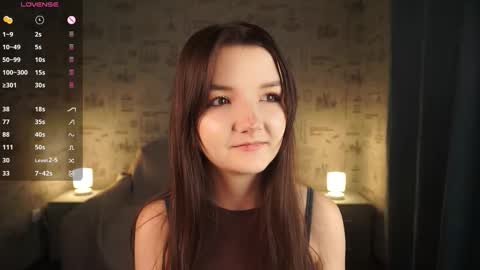 Snapshot of em1ly_e chatting on November 2, 2025, 9:39 pm Emily online show from November 2, 2025, 9:39 pm