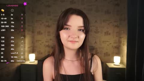 Snapshot of em1ly_e chatting on November 30, 2025, 8:24 pm Emily online show from November 30, 2025, 8:24 pm