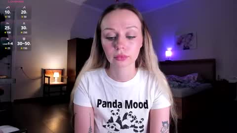 Emilie online show from April 2, 2026, 6:05 pm