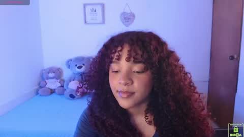 Snapshot of ema__miller chatting on July 15, 2026, 2:39 am ema__miller online show from July 15, 2026, 2:39 am