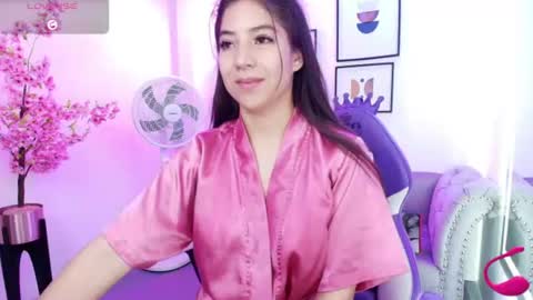 Snapshot of ema_louisx chatting on July 4, 2026, 8:31 am Ema louisx online show from July 4, 2026, 8:31 am