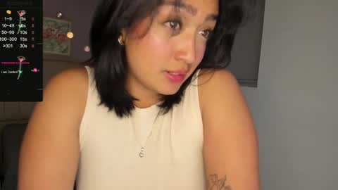 Ema online show from January 30, 2025, 8:42 pm