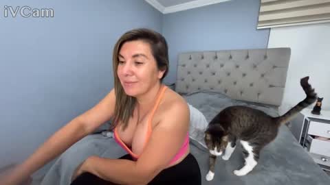 Snapshot of emaasex chatting on May 22, 2026, 1:02 am emaasex online show from May 22, 2026, 1:02 am