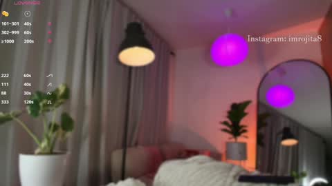 IG imrojita8 online show from May 3, 2026, 5:24 am