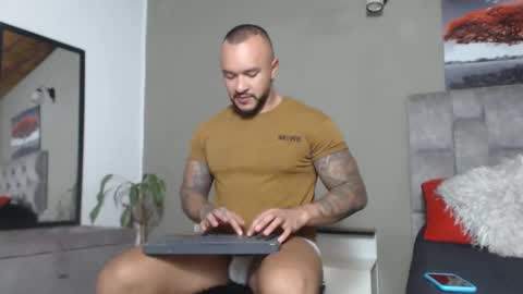 emanuelspencer online show from November 10, 2025, 5:34 pm