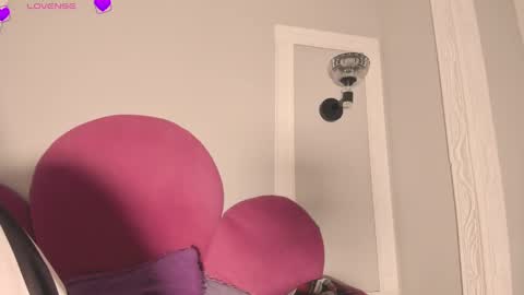 Ana  online show from December 6, 2024, 12:45 am