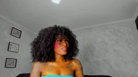 Snapshot of emattaylor chatting on March 31, 2026, 12:27 pm . online show from March 31, 2026, 12:27 pm