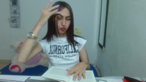 Snapshot of ember57607 chatting on February 20, 2025, 11:31 am ember57607 online show from February 20, 2025, 11:31 am