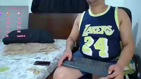 Ember and Wanda online show from December 3, 2024, 2:03 am