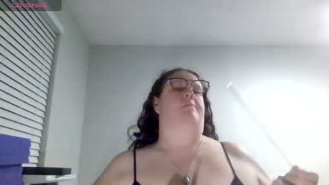 Snapshot of emberlynnix chatting on July 22, 2026, 4:59 am Emberlyn Nix online show from July 22, 2026, 4:59 am