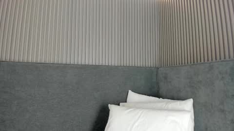 Snapshot of emelie_89 chatting on November 8, 2025, 11:54 am emelie_89 online show from November 8, 2025, 11:54 am