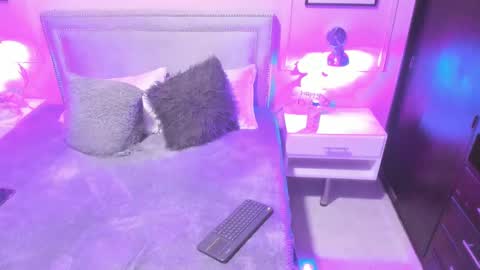 Emily  online show from January 12, 2025, 2:03 am