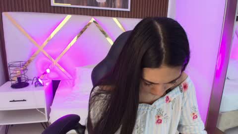 Emily  online show from May 27, 2026, 10:45 am
