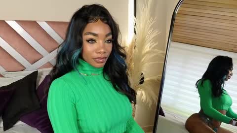 anyelii  online show from February 27, 2025, 3:59 pm