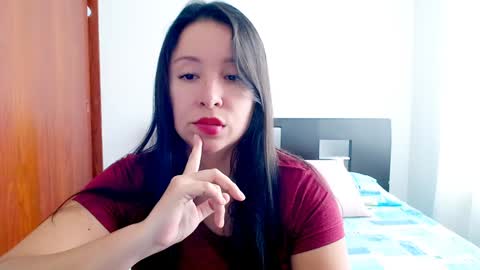 emely_sexx online show from December 25, 2024, 2:56 pm