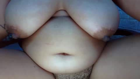 Snapshot of emely_slutxxx chatting on February 24, 2025, 1:53 pm Emely online show from February 24, 2025, 1:53 pm