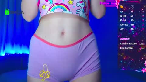 Snapshot of emelycrystal chatting on October 4, 2025, 11:58 pm Emely online show from October 4, 2025, 11:58 pm