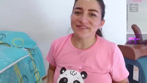 emely ross online show from March 6, 2026, 5:04 am