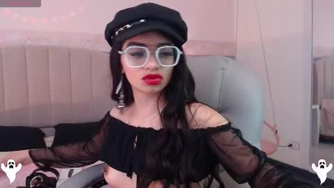 Danna online show from October 15, 2025, 3:28 am