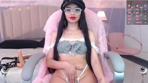 Danna online show from October 16, 2025, 10:00 pm