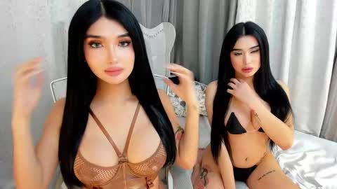 Snapshot of emeraldfvckinggreyson chatting on January 3, 2025, 2:08 pm Emerald online show from January 3, 2025, 2:08 pm