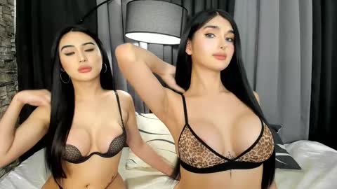 Snapshot of emeraldfvckinggreyson chatting on February 8, 2025, 4:25 am Emerald online show from February 8, 2025, 4:25 am