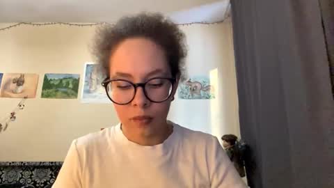 Mabel online show from March 11, 2026, 11:05 am