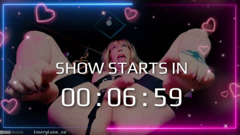 Snapshot of emerylune_xo chatting on April 5, 2026, 4:20 am Emery Lune online show from April 5, 2026, 4:20 am