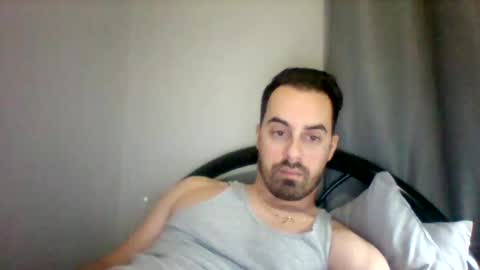 Snapshot of emgee88 chatting on December 26, 2024, 9:26 pm emgee88 online show from December 26, 2024, 9:26 pm