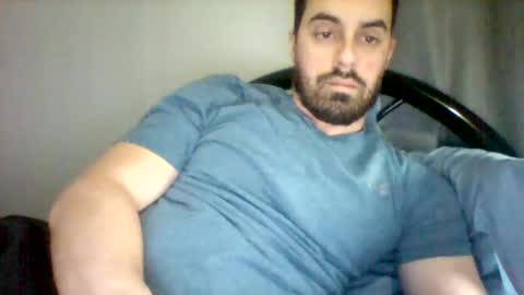 Snapshot of emgee88 chatting on February 24, 2025, 11:19 pm emgee88 online show from February 24, 2025, 11:19 pm