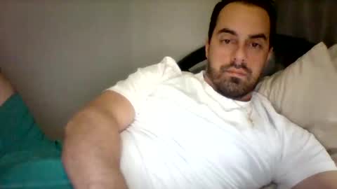 Snapshot of emgee88 chatting on April 26, 2026, 11:46 pm emgee88 online show from April 26, 2026, 11:46 pm