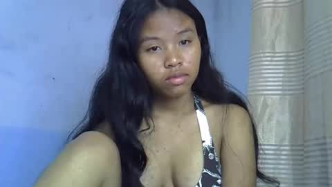 Snapshot of emiehottie chatting on May 20, 2026, 8:20 am Ami online show from May 20, 2026, 8:20 am