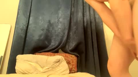 emiil234 online show from December 8, 2024, 10:14 pm