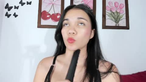 Emily  online show from April 9, 2026, 6:19 am