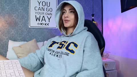 Emily online show from January 21, 2025, 6:55 pm