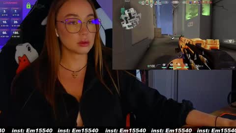 Snapshot of emili1_bc chatting on January 17, 2025, 11:17 am Emili online show from January 17, 2025, 11:17 am