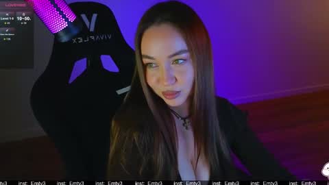 Emili online show from March 23, 2026, 10:19 am