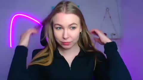 Emilia online show from February 24, 2026, 6:33 am