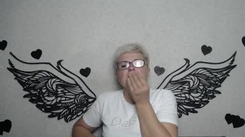 EmiliaGree online show from September 12, 2025, 5:13 pm