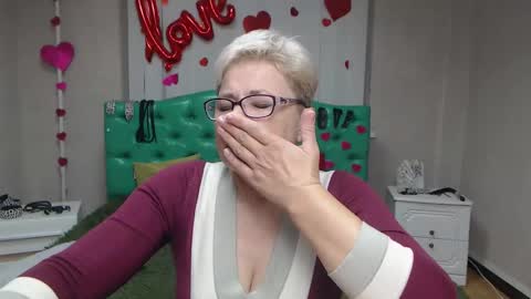 EmiliaGree online show from September 27, 2025, 5:40 pm