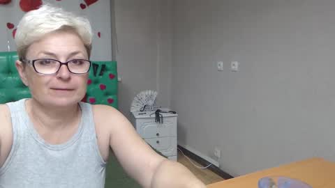 EmiliaGree online show from October 12, 2025, 5:06 am