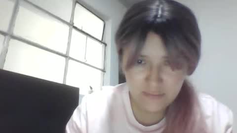 Snapshot of emiliahoney chatting on January 5, 2026, 6:44 pm emiliahoney online show from January 5, 2026, 6:44 pm