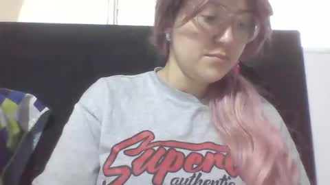Snapshot of emiliahoney chatting on January 17, 2026, 1:16 pm emiliahoney online show from January 17, 2026, 1:16 pm