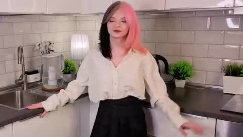 Felicia online show from June 16, 2026, 3:14 pm